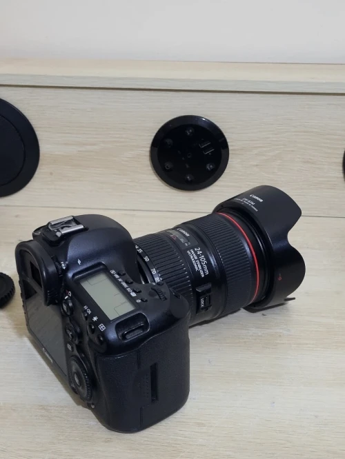 Canon 5D Mark III | full-frame DSLR 22Mpx | VIDEO 4K | + Canon Objectif EF 24-105mm f/4L IS II USM