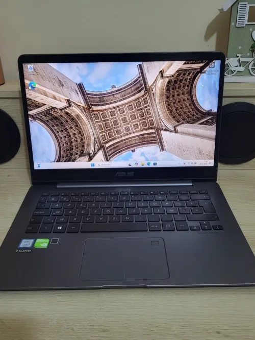 ASUS UX430U | CORE i7-8550H | NVIDIA GeForce MX150 2GB | 16GB RAM | 512GB NVMe SSD