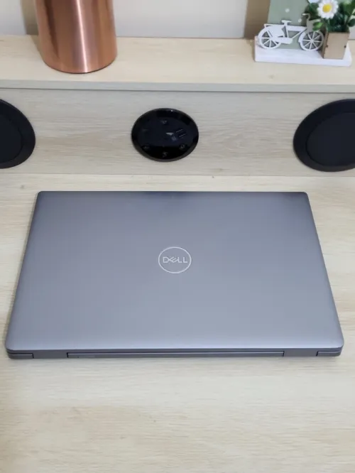 DELL LATITUDE 5520 | INTEL CORE i7 1165G7 | 16GB RAM | 256GB SSD | INTEL Iris Xe