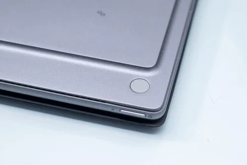 DELL LATITUDE 7350 détachable 13 TACTILE | INTEL Ultra 7 164U | 16GB RAM | 256GB NVMe SSD | INTEL GRAPHICS