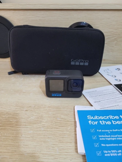 GoPro HERO11 Black | caméra d'action sportive et sous-marine | vidéo Ultra HD 5.3K60 4K UHD | 27MP | Diffusion en Direct | Webcam | stabilisation