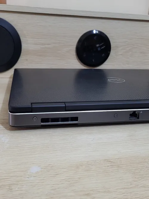 DELL PRECISION 7530 | i5-8300H | QUADRO P3200 6GB | 32GB RAM | 512GB NVMe | WORKSTATION