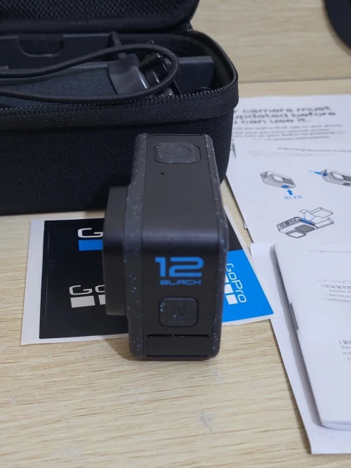GoPro HERO12 Black - Caméra daction étanche - Ultra HD 5.3K60 Photos 27MP - HDR - stabilisation