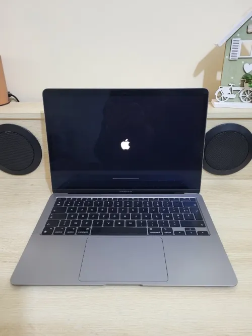 MacBook Air M1 | 8GB RAM | 256GB SSD | COMPTAGE DE CYCLES 91