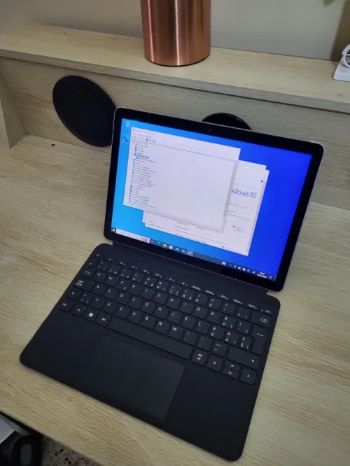 Microsoft Surface GO 3 TACTILE | PENTIUM CPU GOLD 6500Y 1.61GHz | 8GB RAM | 128GB SSD | Poids : 544g