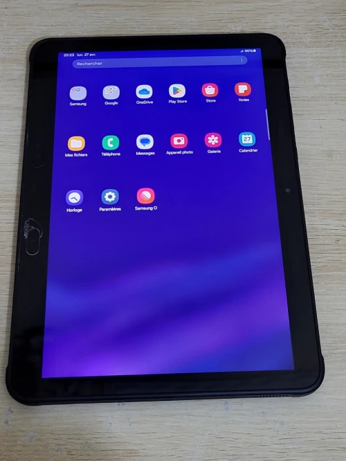 SAMSUNG Galaxy Tab ACTIVE4 Pro | 5G | 10 POUCES | 64GB | étanche | puce rapide vous permet d'utiliser tous vos jeux et services de streaming en toute fluidité.