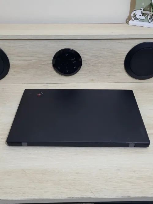 Thinkpad X1 CARBON GEN 9 | EVO vPRO CORE i5 1145G7 | 8GB RAM | 256GB NVMe SSD | 4G LTE WIFI 6