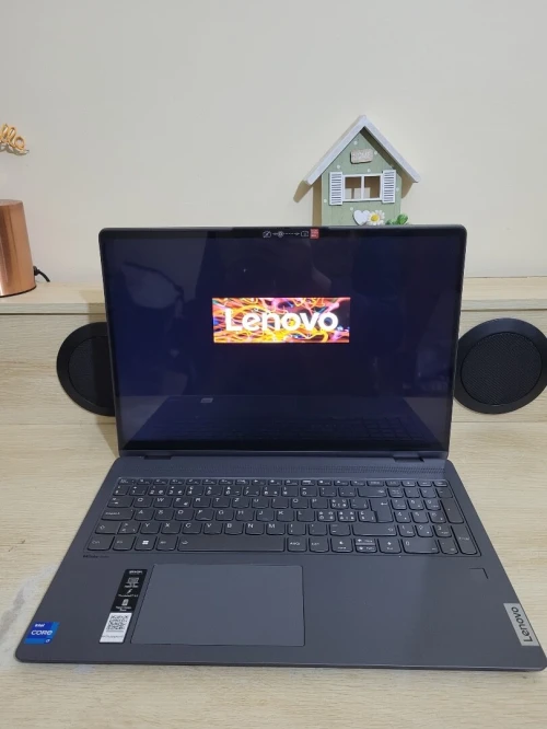 Lenovo Ideapad Felex 5 16.7'' X360 Convertible TACTLE | INTEL CORE CORE i7 1255U | 16GB RAM | 1TB NVME SSD