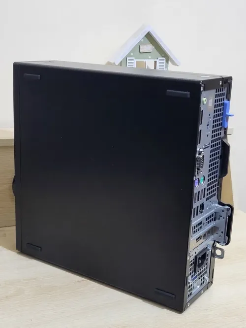 Dell OptiPlex 7090 | CORE i7-10700 | 32GB RAM | 512GB NVMe | AMD Radeon RX 640 4GB