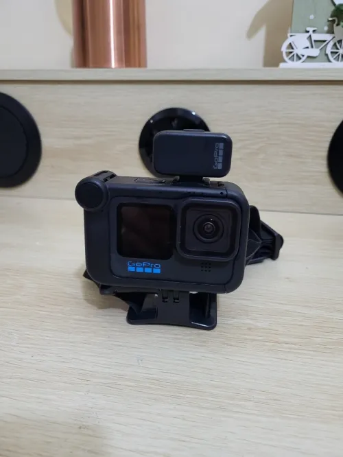 GoPro HERO10 Black Caméra D'action - Processeur GP2 Révolutionnaire - Vidéo en 5.3K UHD