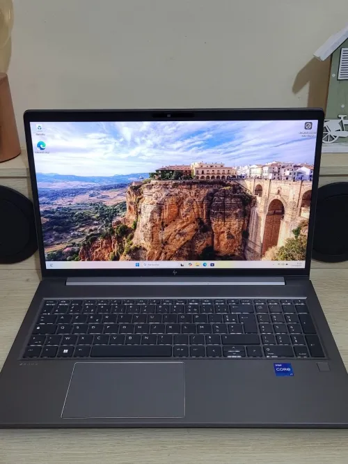 HP ZBook Power G10 | CORE i7-13700H | NVIDIA RTX 2000 ADA 8GB | 32GB RAM | 1TB SSD | MOBILE WORKSTATION