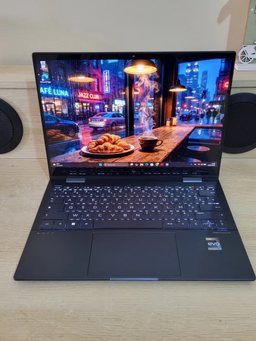 HP ENVY X360 2-in-1 OLED 2.8K Convertible TACTLE | INTEL EVO CORE i7 1250U | 16GB RAM | 512GB NVME SSD
