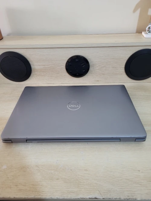 DELL PRECISION 3581 | CORE i7-13700H | NVIDIA RTX A500 4GB | 512 SSD | 16GB RAM | WORKSTATION