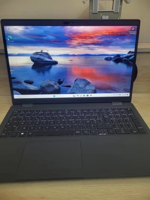 DELL LATITUDE 3540 2024 15.6 FHD | INTEL 12EME GENERATION CORE I5 1235U | 8GB RAM | 512GB M2 SSD