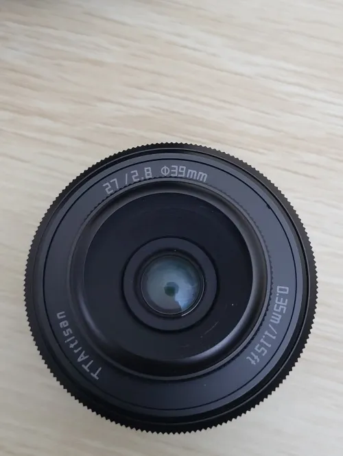 Fujifilm X-T4 sans miroir | 26Mpx | APS-C | 4K/UHD 60 pi/s | + OBLECTIF  TTARTISAN 27mm f/2.8 X AF