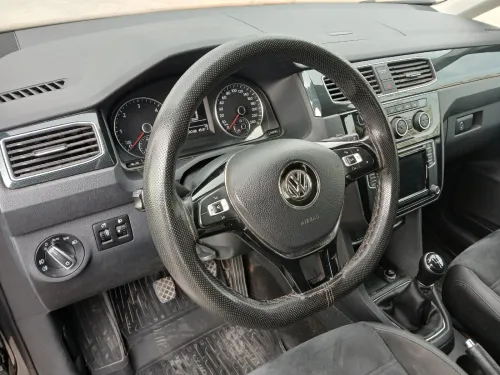 Volkswagen Caddy 2017 Highline