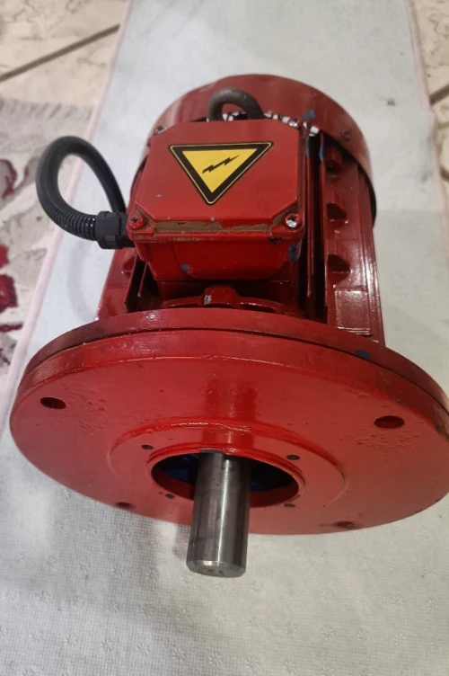 Moteur 7.5ch.  3000t/m