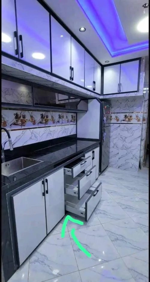 Cuisine équipée en aluminium sur commande 