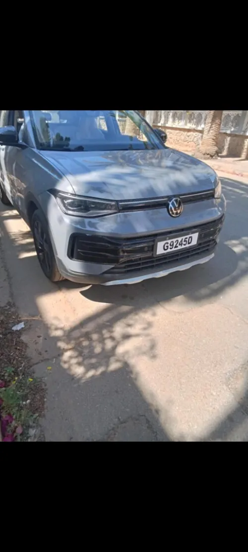 Volkswagen Tahru 2025 