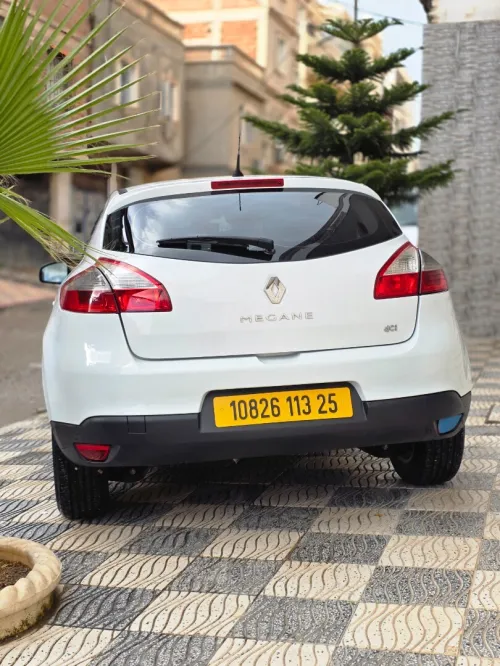 Renault Megane 3 2013 Play