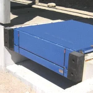 NIVELEUR DE QUAI pour CHARGEMENT / NIVELEUR DE QUAI (FABRICATION) ALGERIE
