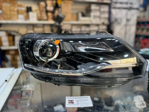 optique (phare) Skoda Rapid 2019 xénon