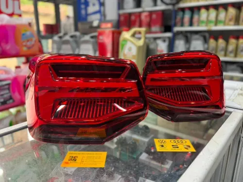 FEUX ARRIERE Q2 2017+ LED VAG