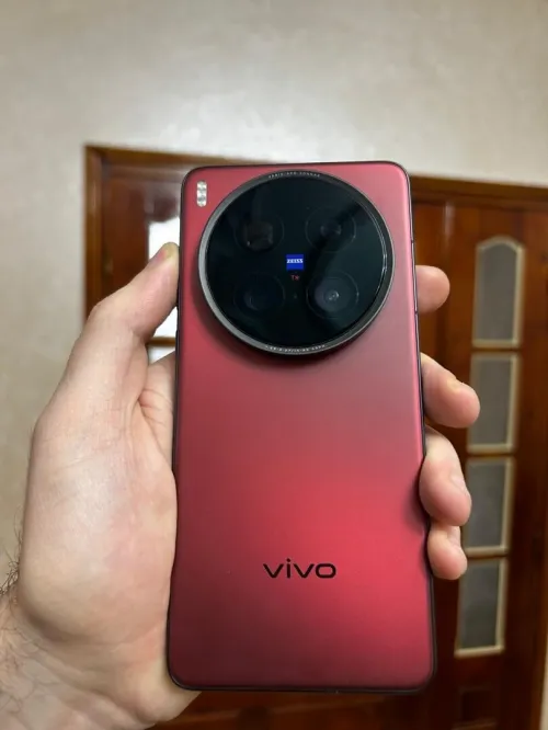 Vivo x200 Ultra Vivo x200 Ultra