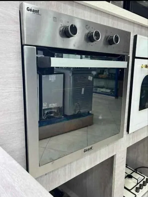 PROMO Four encastré Géant 61L Ventilé/ Catalysé Gaz/Electrique Noir et Inox 39000Da