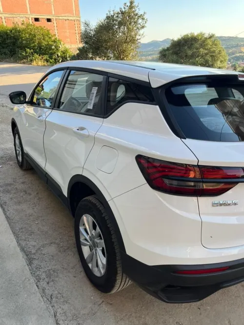 Geely Coolray 2026 