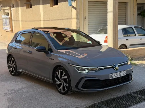 Volkswagen Golf 8 2021 R-Line
