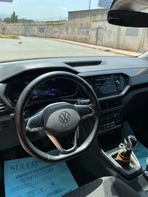 Volkswagen T-corss 2022 