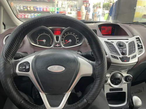 Ford Fiesta 2013 Titanium 