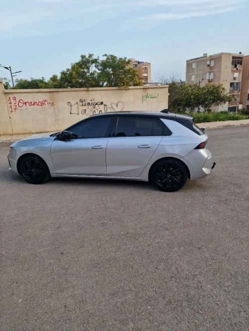 Opel Astra 2024 GS line