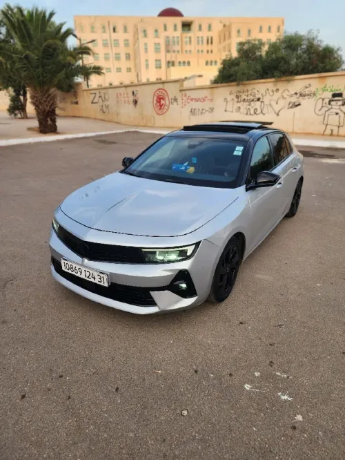 Opel Astra 2024 GS line