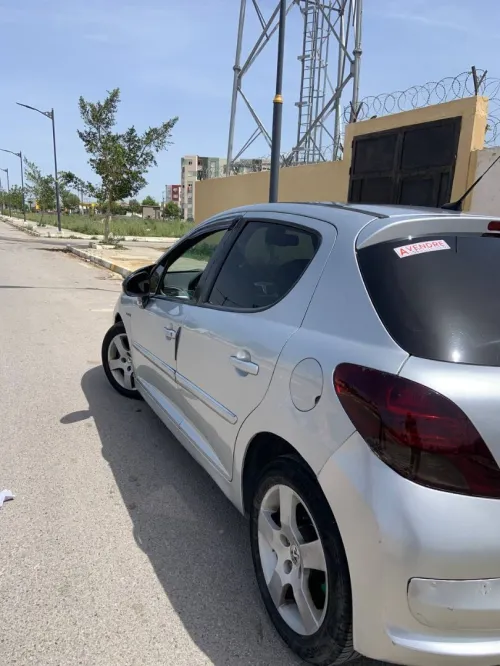Peugeot 207 2010 Active
