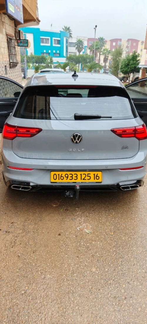 Volkswagen Golf 8 2025 R-Line
