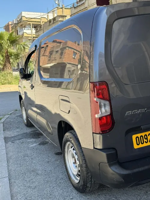 Fiat Doblo 2024 Italie