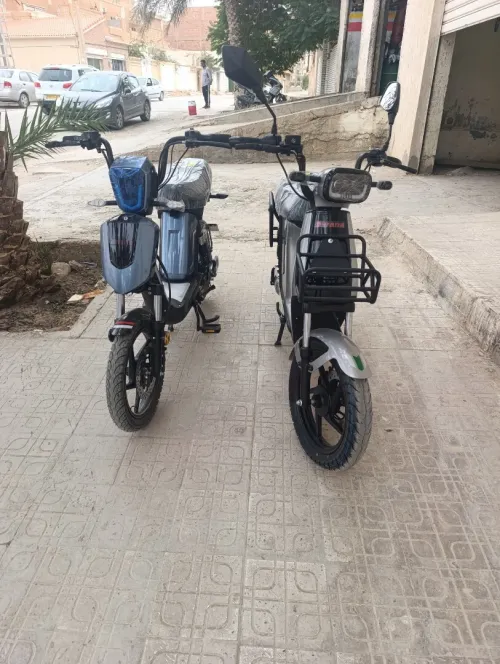 Moto électrique Rivana 2025