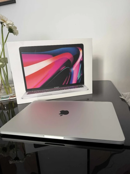 Macbook pro M2 (2022) 13pouces 