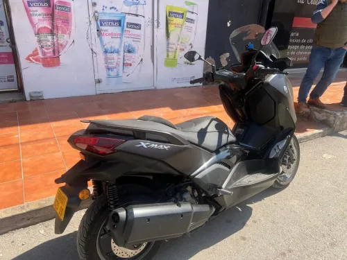YAMAHA X MAX 300 
