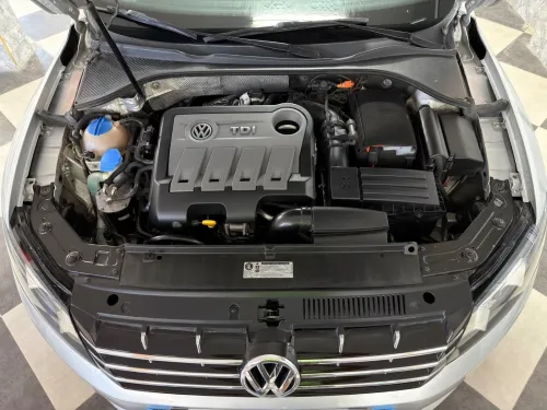 Volkswagen Passat 2015 Caraat plus