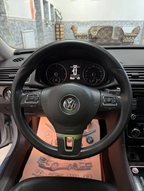 Volkswagen Passat 2015 Carat