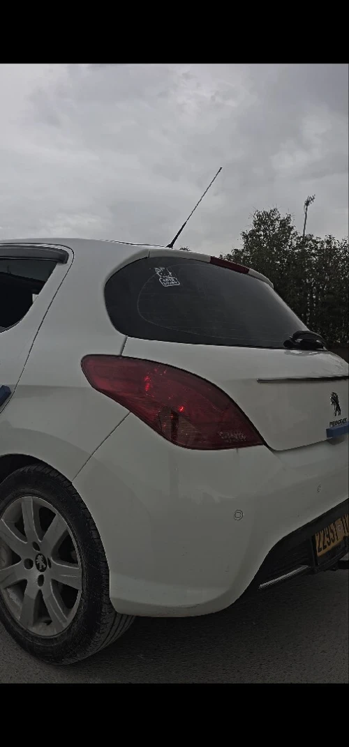 Peugeot 308 2012 Allur finition HAUTE HAUTE