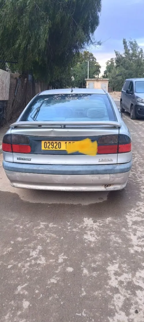 Renault Laguna 1 1995 Laguna 1