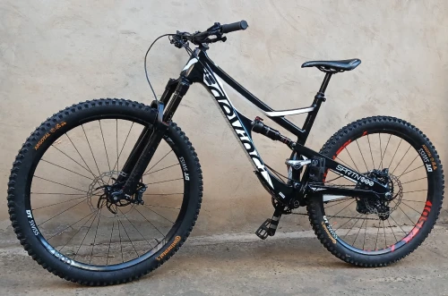 Devinci Spartan Carbon