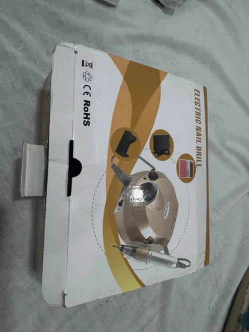 Lampe UV et ponseuse ongle