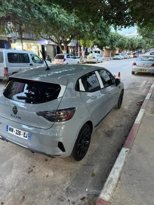Renault Clio 5  2025 Alpine