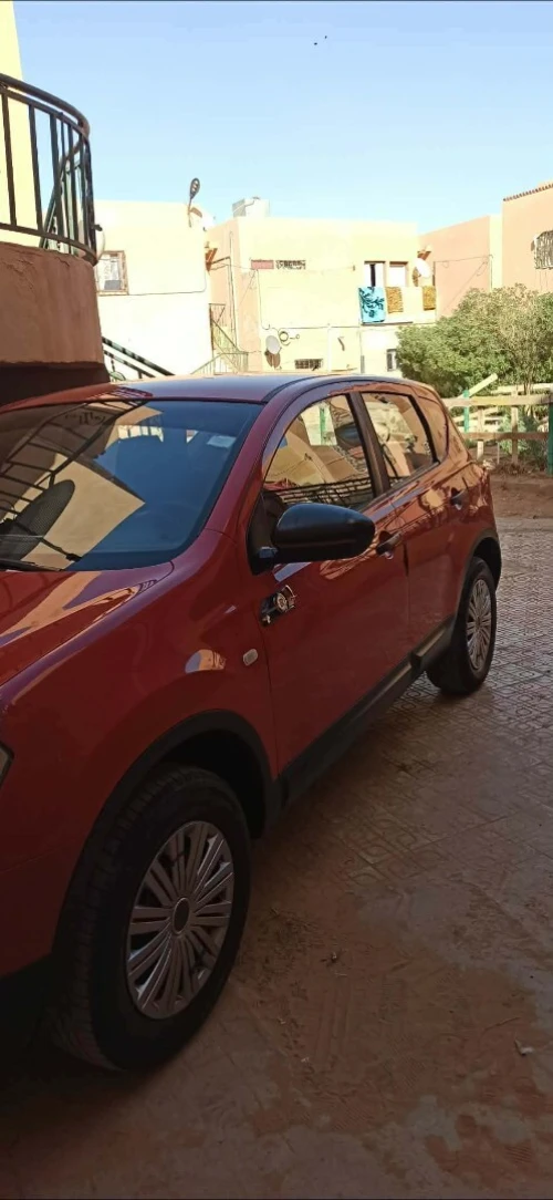 Nissan Qashqai 2011 +2 Visia
