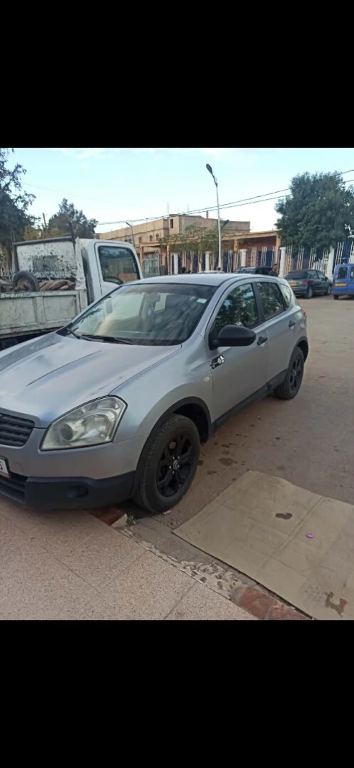 Nissan Qashqai 2011 +2 Visia
